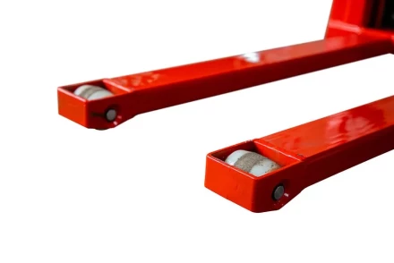 Штабелер гидравлический 2,0 т 3,0 м TOR CTY-EH с раздвижными вилами 1005765 купить в Надыме