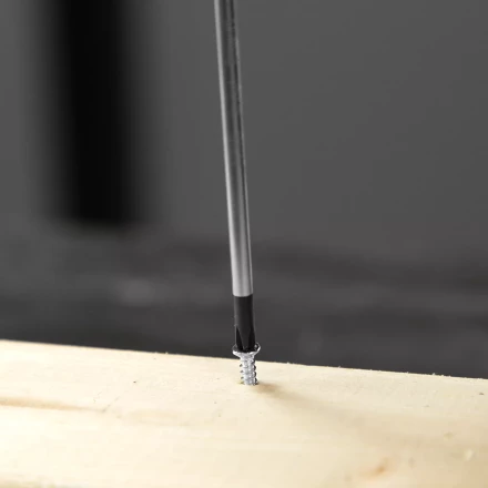 Отвертка, PH0х75 мм, S2, 3к рукоятка Denzel 121717 купить в Надыме