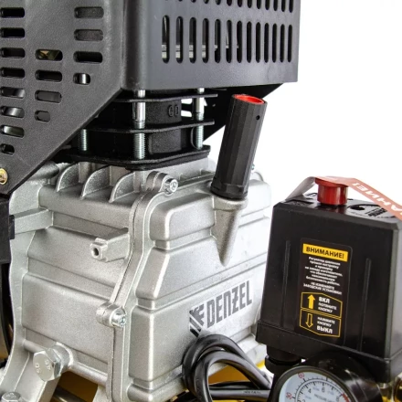 Компрессор воздушный, прямой привод DC1500/50, 1.5 кВт, 50 литров, 220 л/мин Denzel 58161 купить в Надыме