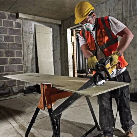 Алигаторная пила DeWalt DWE 396 купить в Надыме