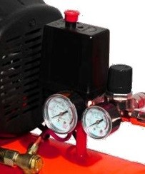 Компрессор масляный поршневой прямой привод Elitech КПМ 200/24 ПРОМО купить в Надыме