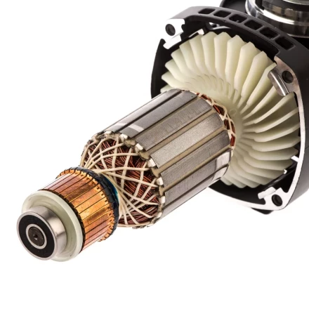 Угловая шлифмашина AG-180-2000 Denzel 26912 купить в Надыме