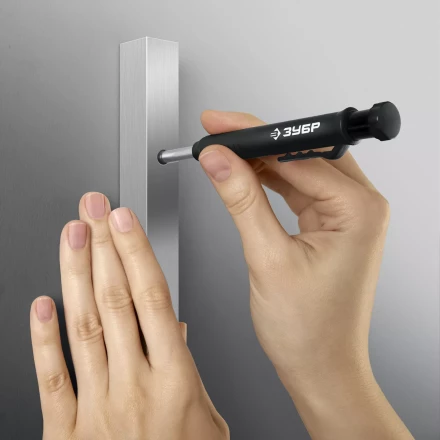 ЗУБР АСК черный, d 2,8 мм, HB, 6 сменных грифелей, автоматический карандаш (06311-2) купить в Надыме