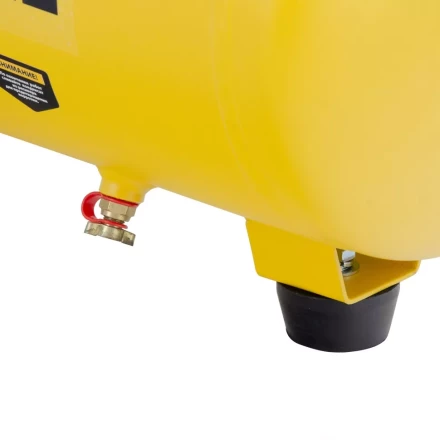 Компрессор воздушный DLC1300/24 безмасляный 1.3 кВт, 24 литра, 206 л/мин Denzel 58171 купить в Надыме