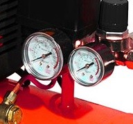Компрессор масляный поршневой прямой привод КПМ 300/24 ELITECH купить в Надыме