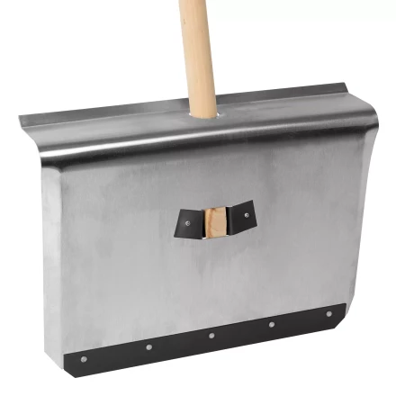 Лопата для уборки снега тротуарная Сибртех 61658, алюминиевая,500х400х1420мм, деревянный черенок, Россия купить в Надыме