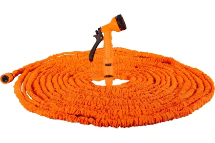 Набор для полива с растягивающимся шлангом 50м Вихрь 73/7/2/31 купить в Надыме
