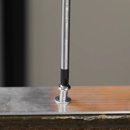 Отвертка, PH2х100 мм, S2, 3к рукоятка Denzel 121787 купить в Надыме