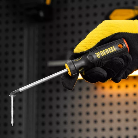 Отвертка, PH2х100 мм, S2, 3к рукоятка Denzel 121787 купить в Надыме