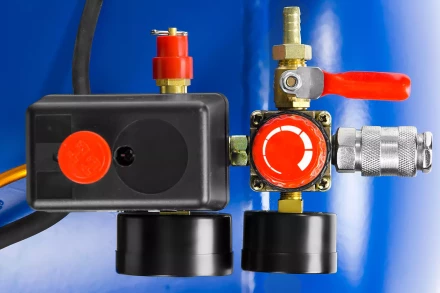 Компрессор воздушный ЗКПМ-440-100-Р-2.2 серия ПРОФЕССИОНАЛ купить в Надыме