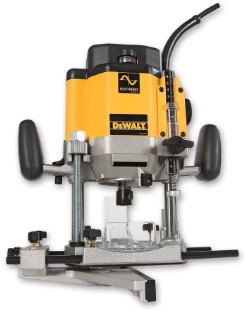 Фрезер DeWalt DW 625E купить в Надыме