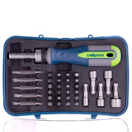 Отвертка реверсивная с набором бит и торцевыми головками 35 шт CrV Сибртех 13337 купить в Надыме
