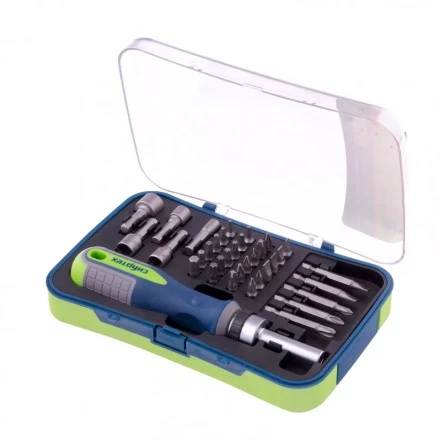 Отвертка реверсивная с набором бит и торцевыми головками 35 шт CrV Сибртех 13337 купить в Надыме