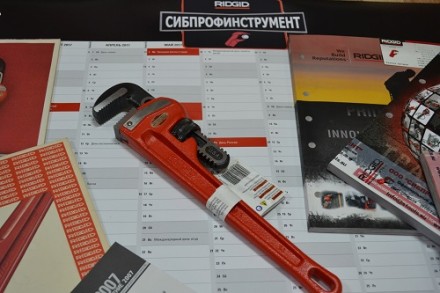 Прямой трубный ключ для тяжелых работ 12  31015 купить в Надыме
