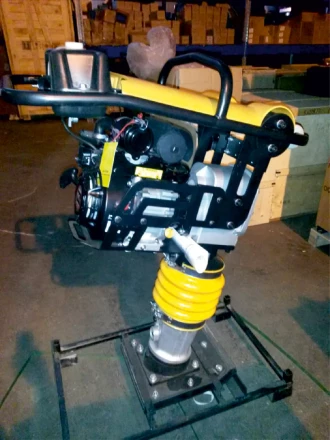 Вибротрамбовка VRG-80L двигатель Loncin 196CC 80кг  VEKTOR купить в Надыме