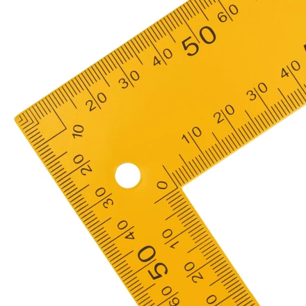 Угольник стальной Denzel, 200 х 300 мм, 32388 купить в Надыме