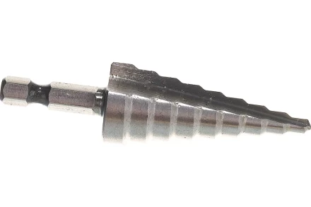 Сверло ступенчатое по металлу 4-6-8-10-12-14-16-18-20мм, P6M5, шестигранный хвостовик Вихрь 73/10/6/17 купить в Надыме