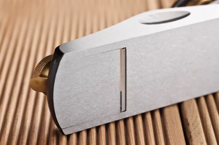 Рубанок KRAFTOOL Premium серии "PRO" металлический, рукоятка – Бубинга, модель “9”, 160х44мм, нож 35мм, лезвие 3мм 1-18550-15_z01 купить в Надыме