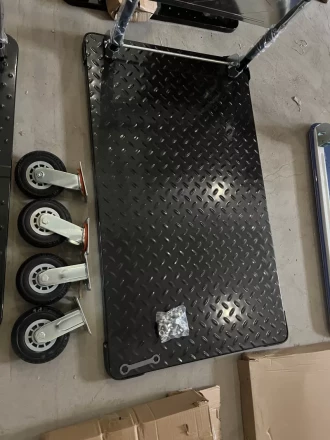 Тележка платформенная 950 кг TOR PH950 (1100х780) со складной ручкой (резиновые колеса 150 мм) 1024687 купить в Надыме