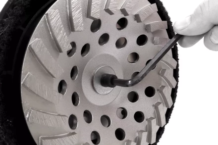 Шлифовальная машина по бетону MESSER M3026 купить в Надыме