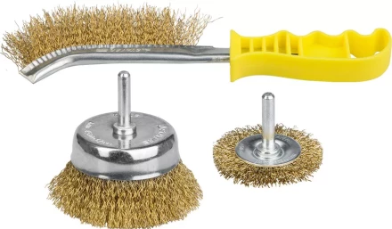 STAYER "PROFESSIONAL". Набор щеток-крацовок, витая стальная латунированная проволока 0,3мм, дисковая 50мм, чашечная 75мм, ручная, 3шт 35151-H3_z01 купить в Надыме