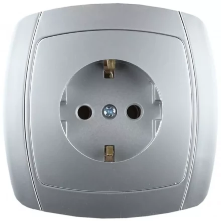 Розетка СВЕТОЗАР "АКЦЕНТ" одинарная в сборе, с заземлением, цвет серебристый металлик, 16А/~250В SV-54205-SM купить в Надыме