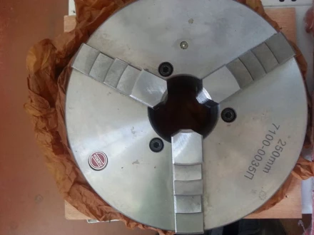 Патрон токарный 3-х кулачковый 250мм 7100-0035 Fuerda купить в Надыме