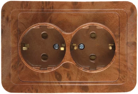 Розетка СВЕТОЗАР "ГАММА" с заземлением, двойная, цвет орех, 16А/~250В SV-54107-N купить в Надыме