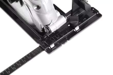 Пила циркулярная HAMMER CRP1300D купить в Надыме