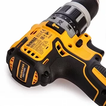 Аккумуляторная дрель DСD 791P2-QW DeWalt купить в Надыме