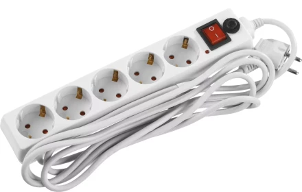 Сетевой фильтр STAYER "MASTER" электрический, 5 гнезд, макс. мощн. 2200 Вт, 3м 55066-3 купить в Надыме