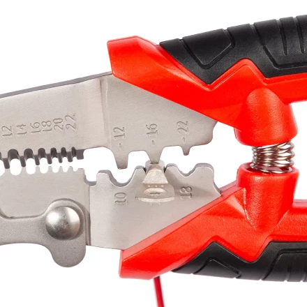 Многофункциональный стриппер КВТ WSS-03 для снятия изоляции с проводов 0.35–6.0 мм (102400) купить в Надыме