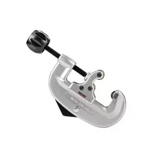 Труборез с винтовой подачей 30S  32950 купить в Надыме