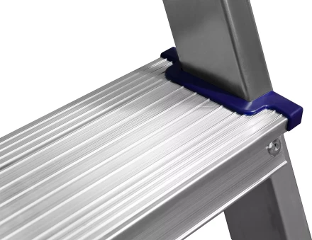 Лестница-стремянка двухсторонняя алюминиевая, СИБИН 38825-02, 2 ступени 38825-02 купить в Надыме