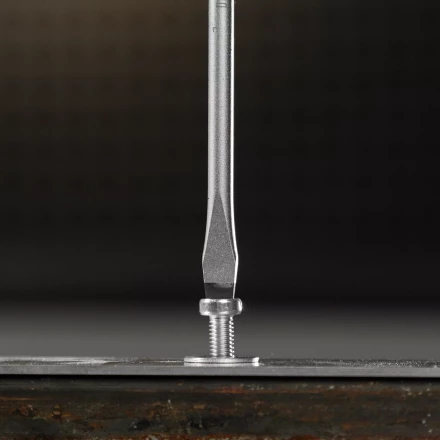 Отвертка, SL5x150 мм, S2, 3к рукоятка Denzel 121977 купить в Надыме