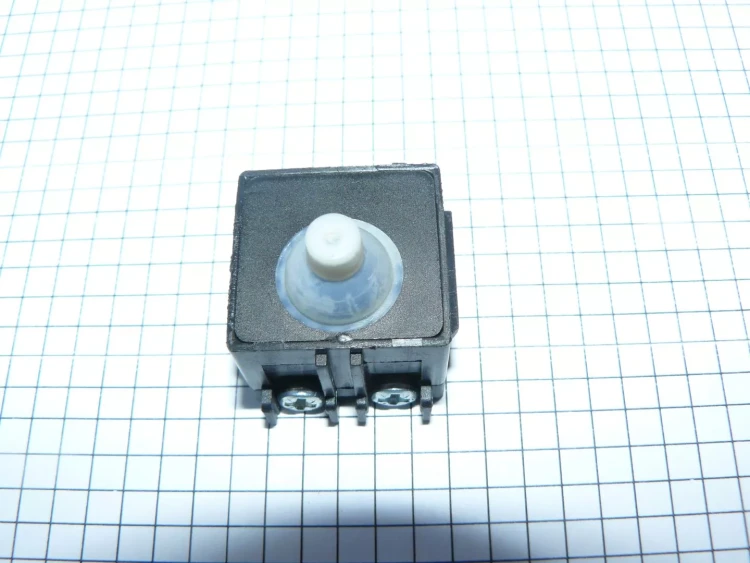Выключатель SF125 7(7)A 5E4 V000-003-302 купить в Надыме