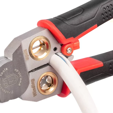 Мультитул-длинногубцы КВТ MT-03 (6 в 1) с функцией снятия изоляции и резки (102401) купить в Надыме