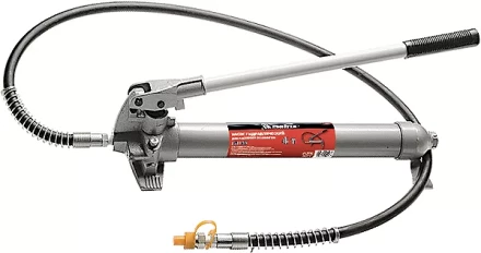 Насос гидравлический со шлангом для 4-тонной растяжки MATRIX 513275 купить в Надыме