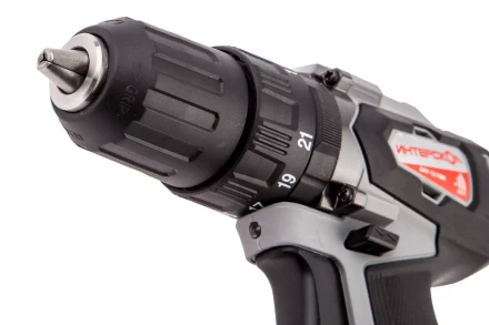 Аккумуляторная дрель-шуруповерт ИНТЕРСКОЛ ДАУ-13/18ВК (573.1.2.70) Li-ion АПИ (кейс, 2 х 1,5Ач, ЗУ) купить в Надыме