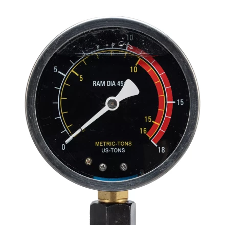 Пресс гидравлический настольный с манометром Stels 52305, 10 т купить в Надыме