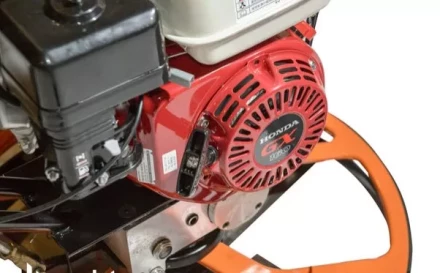 Заглаживающая машина для бетона VSCG-600 двигатель Lifan лопасти  диск  600мм VEKTOR купить в Надыме