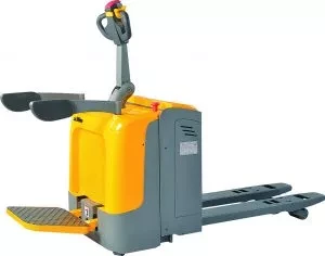 Тележка электрическая 2500 кг 1150 мм XILIN CBD25R-II с платформой 24/240 В/Ач 1050437 купить в Надыме