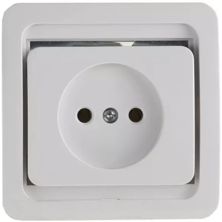 Розетка СВЕТОЗАР "ГАММА" одинарная, цвет белый, 16А/~250В SV-54100-W купить в Надыме