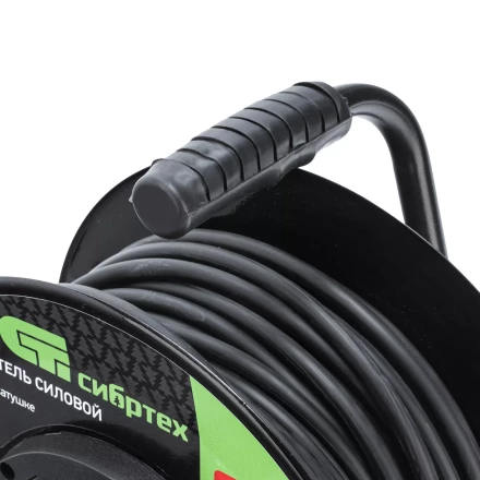 Удлинитель силовой 30 м, 16А, тип УХз16, ПВС 3 x 2.5 мм, на стальной катушке, 4 розетки Сибртех 95873 купить в Надыме