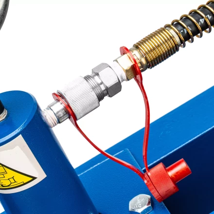 Пресс гидравлический с манометром и педалью Stels 52312, 12 т (комплект из 2 частей) купить в Надыме