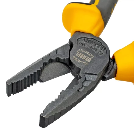 Плоскогубцы комбинированные 180 мм Denzel 17081, трехкомпонентные рукоятки купить в Надыме