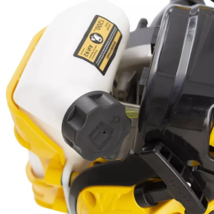 Триммер бензиновый DTL-43S, 43 см3, разъемная штанга, состоит из 2 частей Denzel 96264 купить в Надыме