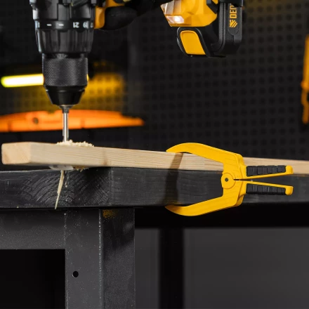 Струбцина клещеобразная Denzel, удлиненная 50 х 80 мм двухкомпонентные рукоятки, 20789 купить в Надыме