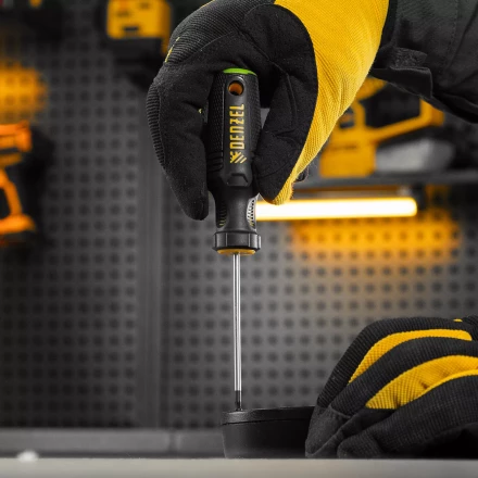 Отвертка, PZ0x75 мм, S2, 3к рукоятка Denzel 122037 купить в Надыме