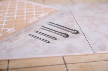 Сверло по плитке HAMMER Ф5х63мм (DR GL 5,0мм*61мм) купить в Надыме